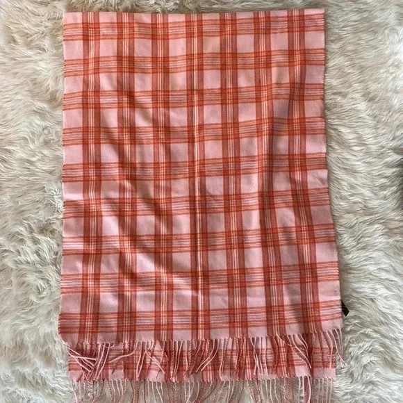 Urban Outfitters Plaid Blanket Scarf - Picture 3 of 7